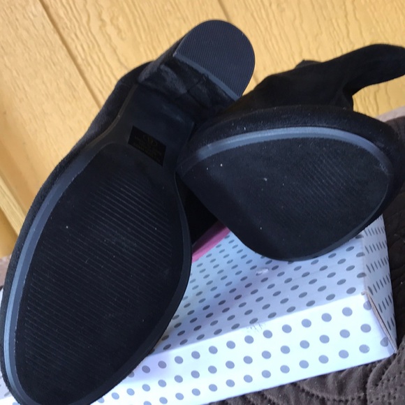 Boots - Picture 8 of 8